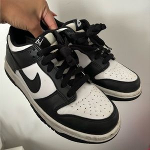 NIKE PANDA DUNKS